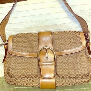 Coach Vintage Ladies Signature Bag